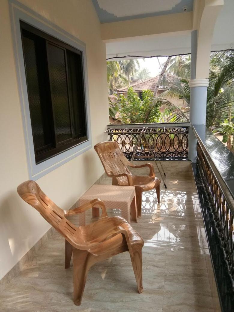Shirley's Guest house *